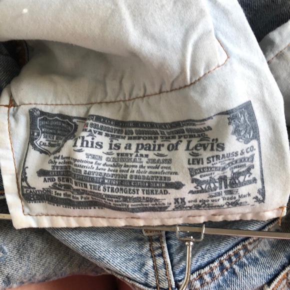 Levi’s distressed denim high waisted jeans, size 26 - Picture 8 of 8